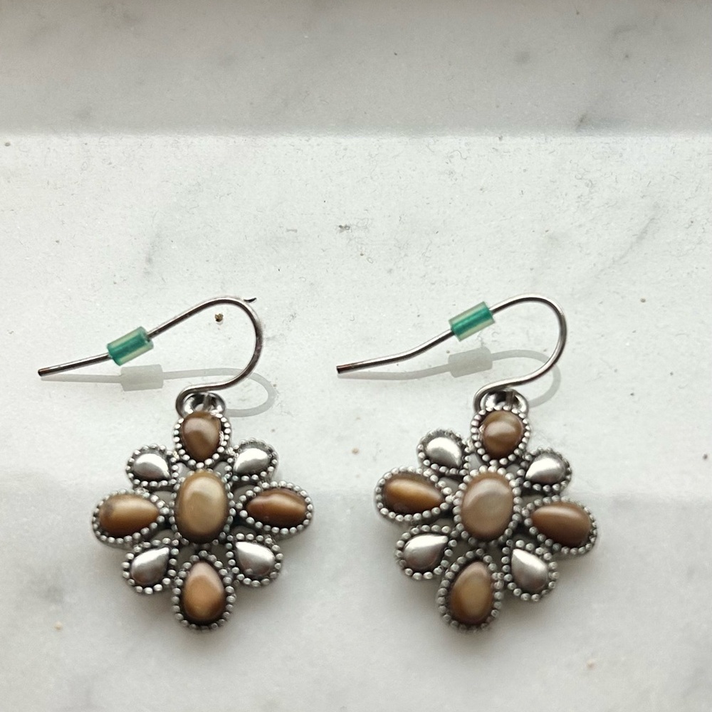 Elegant Silver and Brown Floral Earrings
